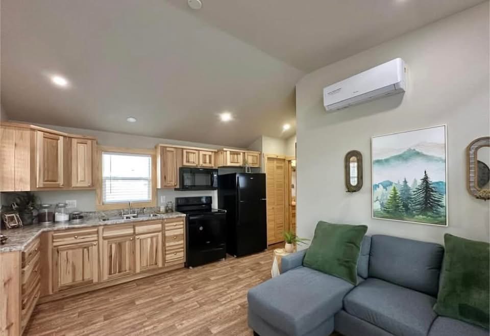 MINI CARDINAL - Image 2