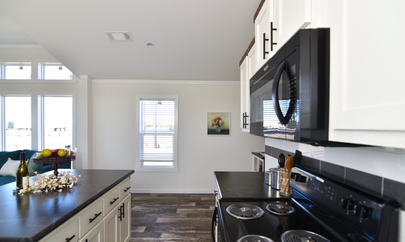 Petersburg - Image 7